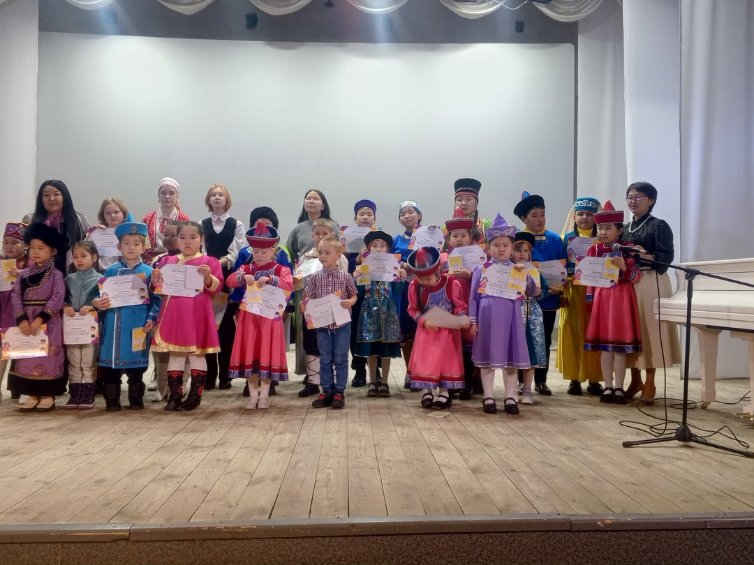 &amp;quot;Есть у каждого язык, что родной навеки&amp;quot;.